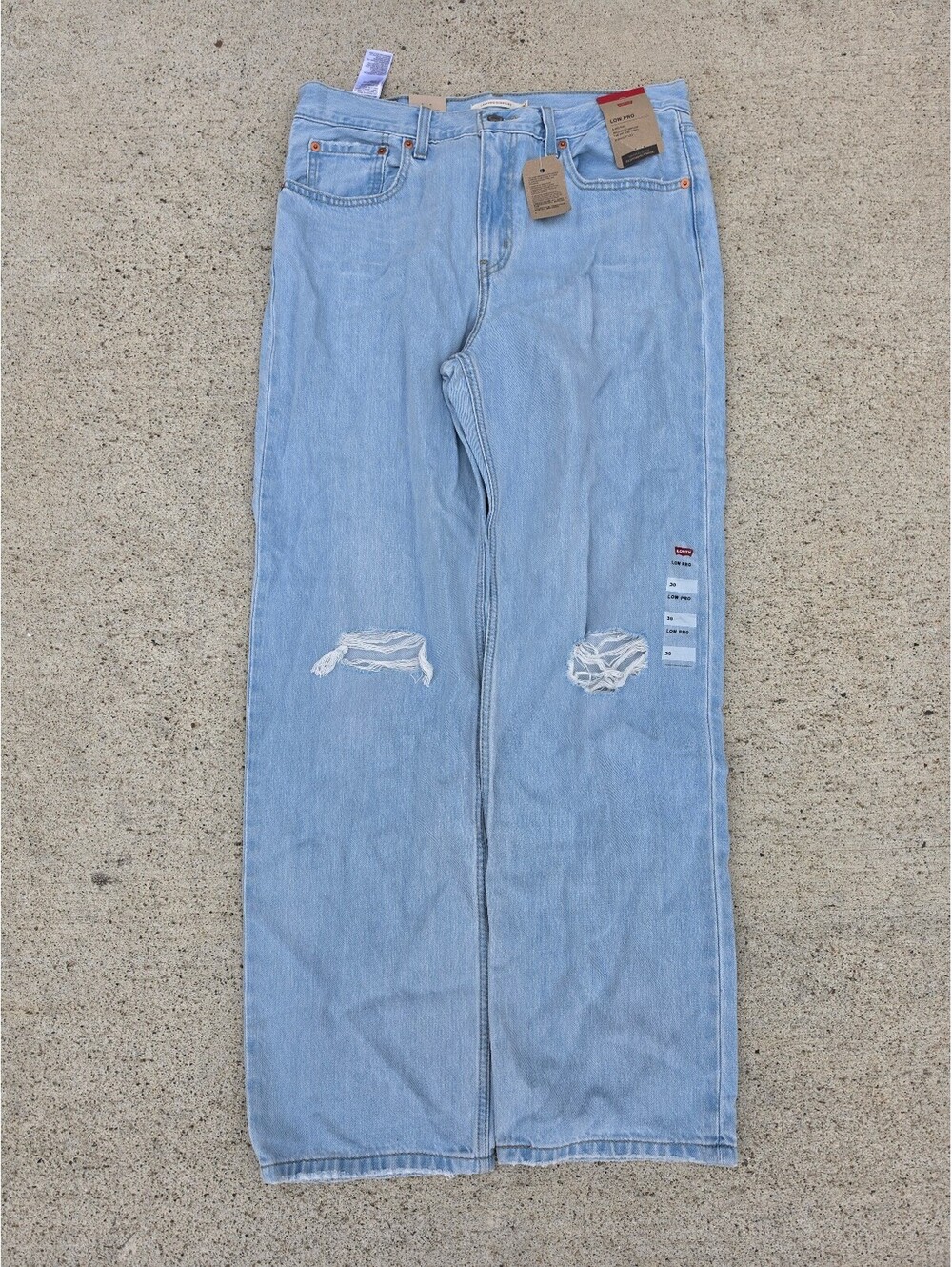 Levi's Low Pro Straight Jeans Women Size 30 Light Wash Distressed New With Tags